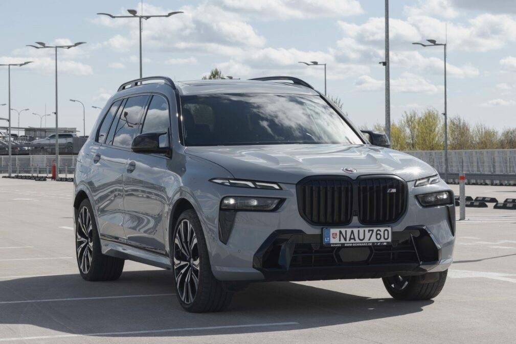 Image of BMW X7 M60