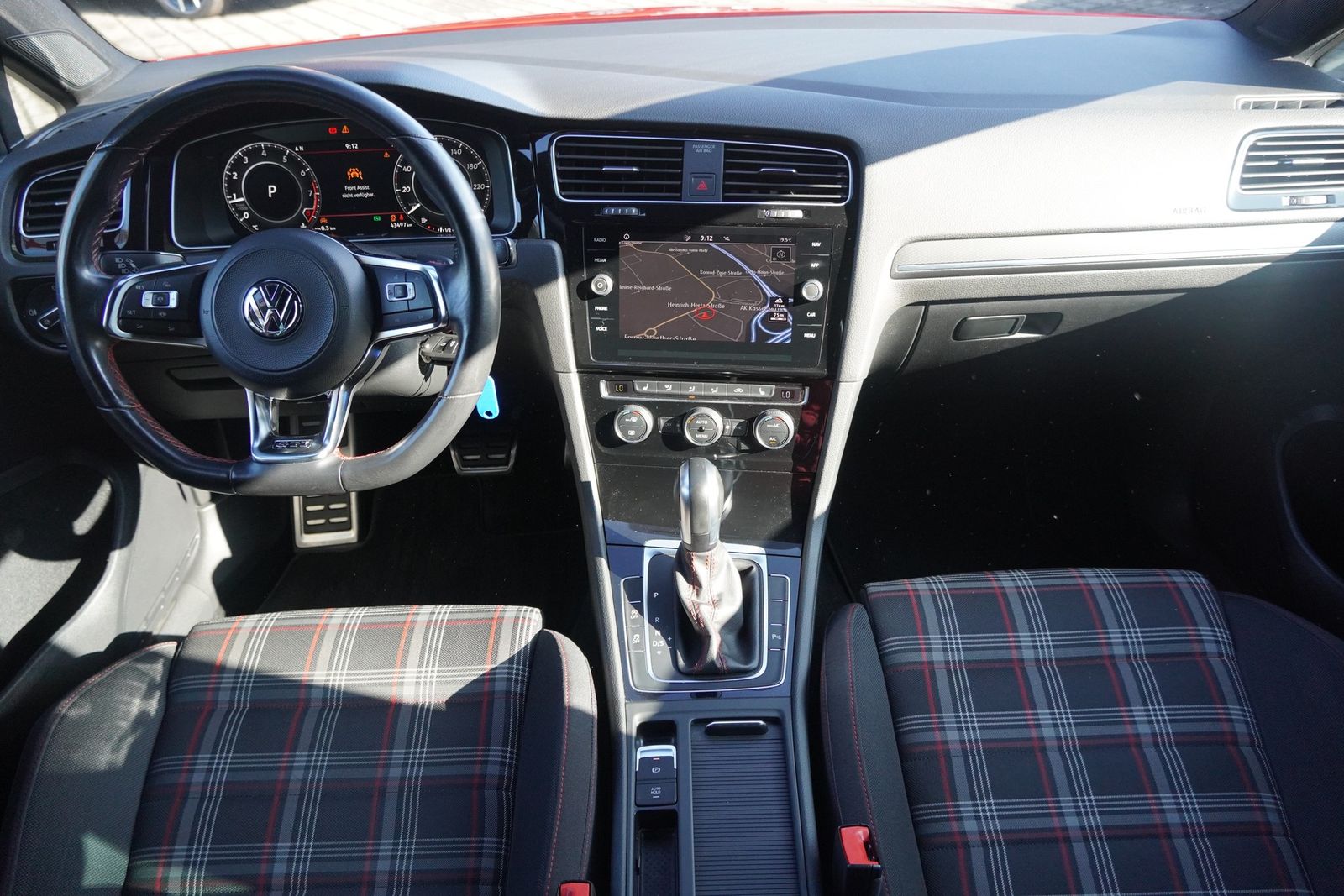 Volkswagen Golf VII 2.0 GTI Performance LED Navi ACC Kamera foto 10