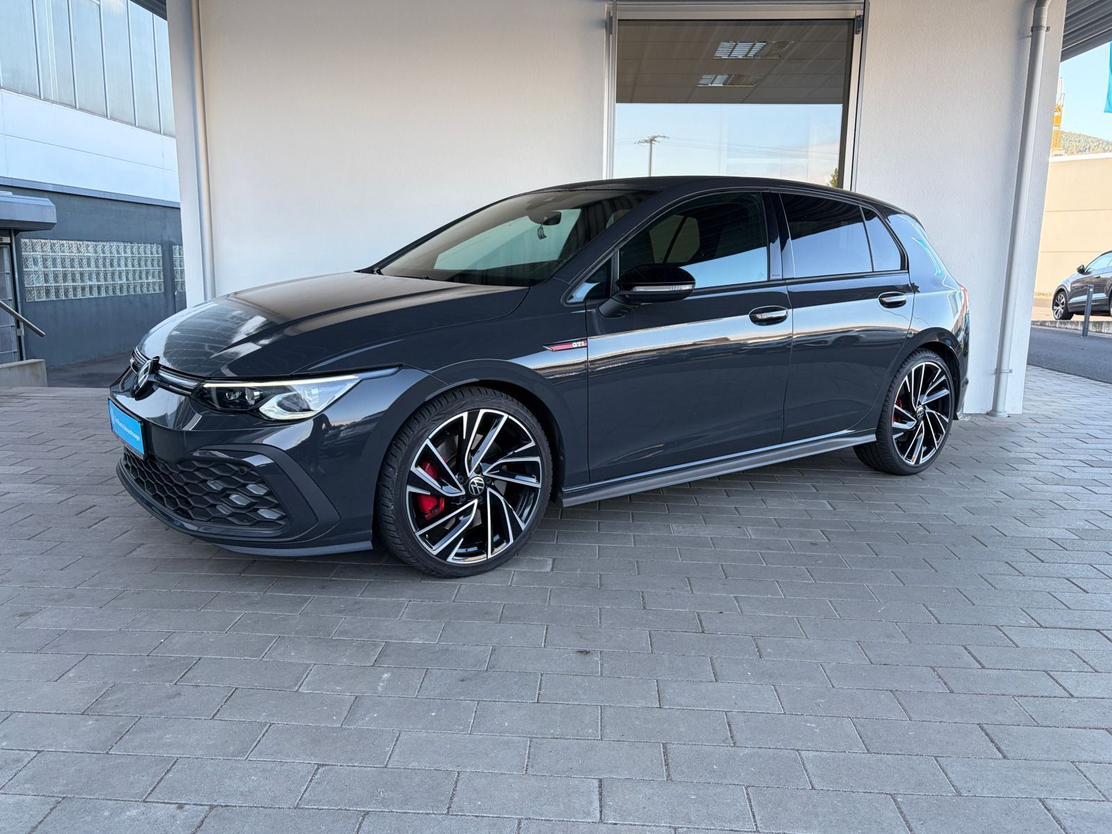 Volkswagen Golf - Bild 2