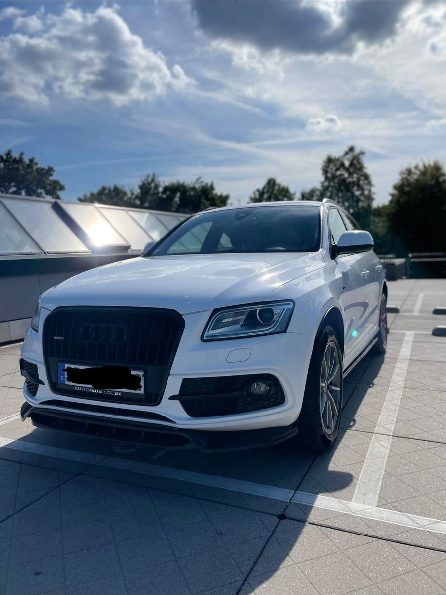 AUDI Q5 3.0 TDI S tronic quattro 