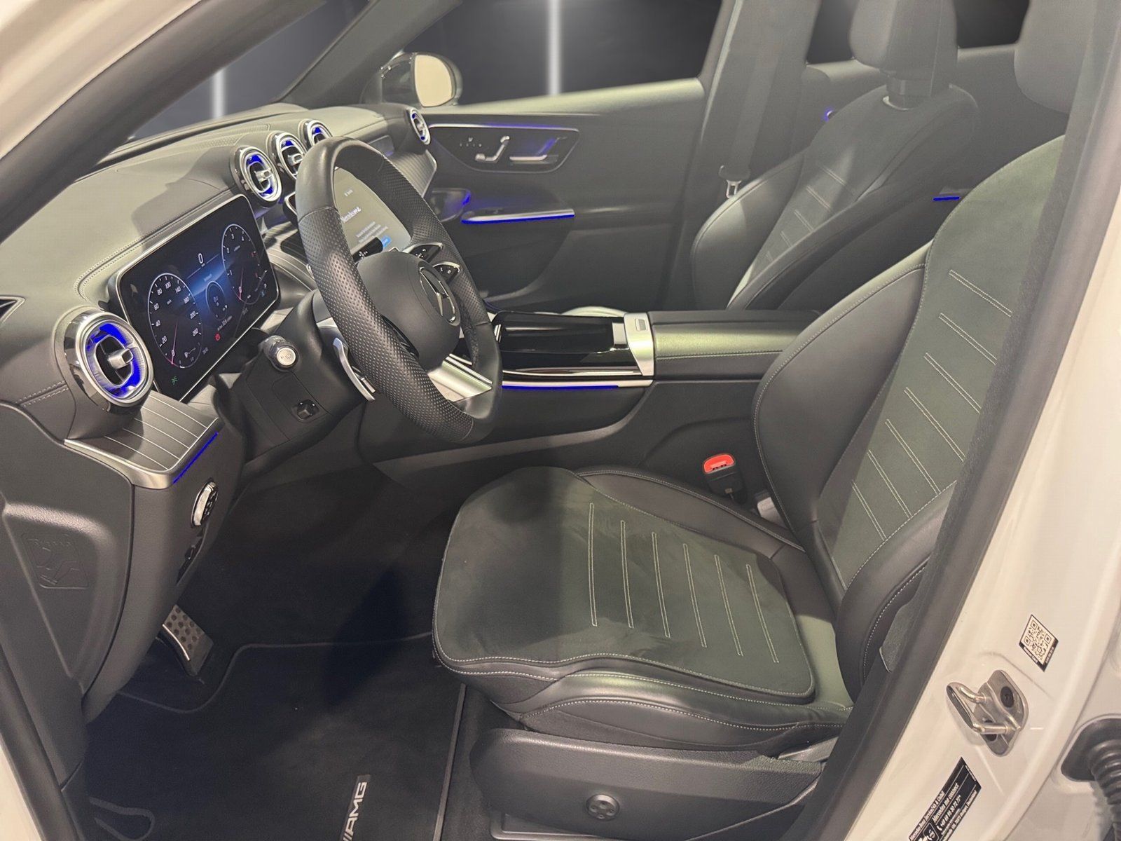 Fahrzeugabbildung Mercedes-Benz GLC 300 d 4M Coupe AMG*Pano*AHK*Burmester*Night*