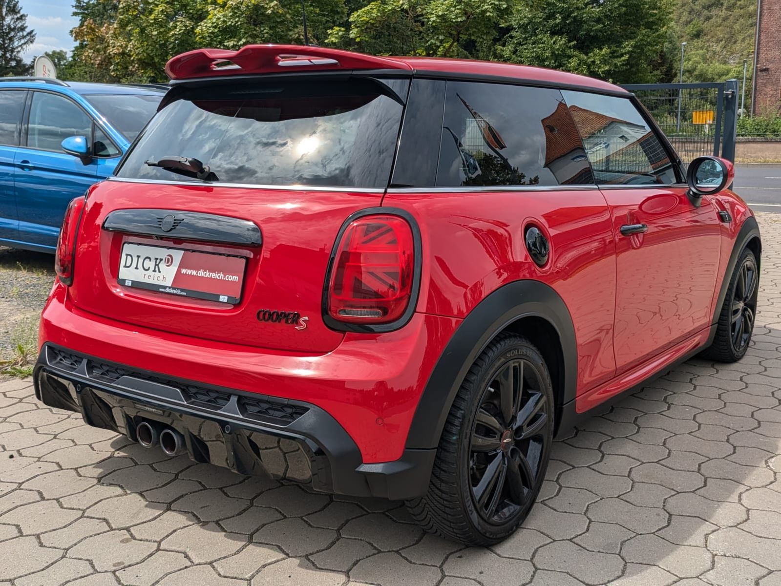 Fahrzeugabbildung MINI Cooper S John JCW HUD/PANO/ACC/KAMERA/LED/CARPLA