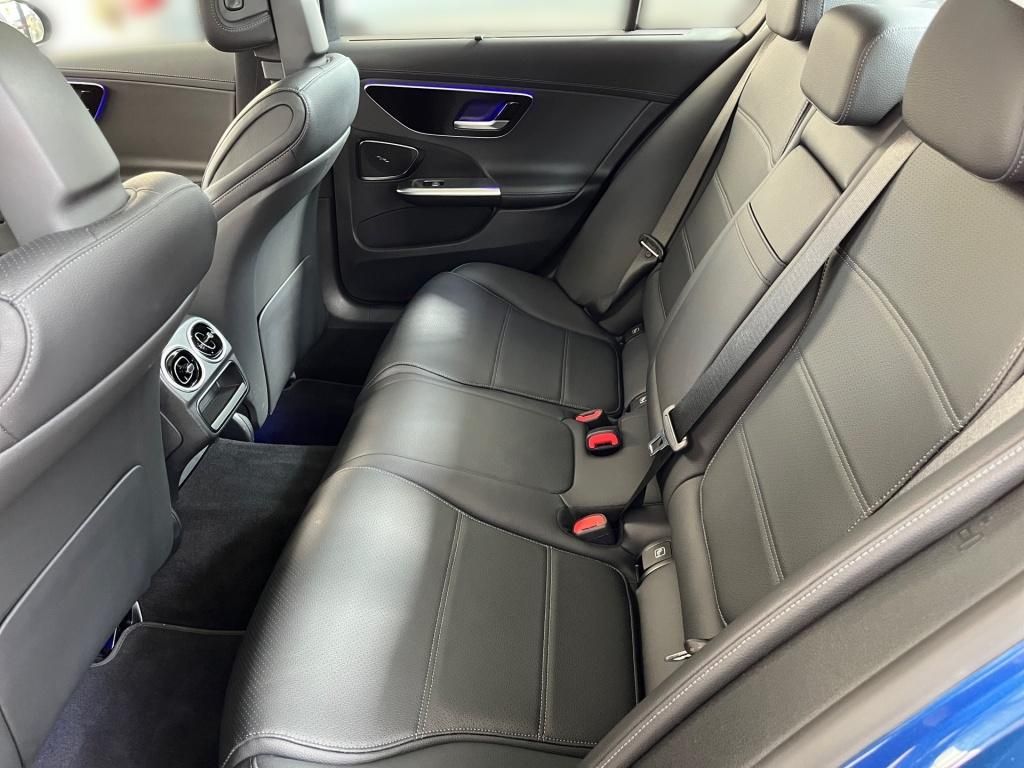 Fahrzeugabbildung Mercedes-Benz C 300 e Avantg. AHK ACC Pano Sitzklima HUD 360°