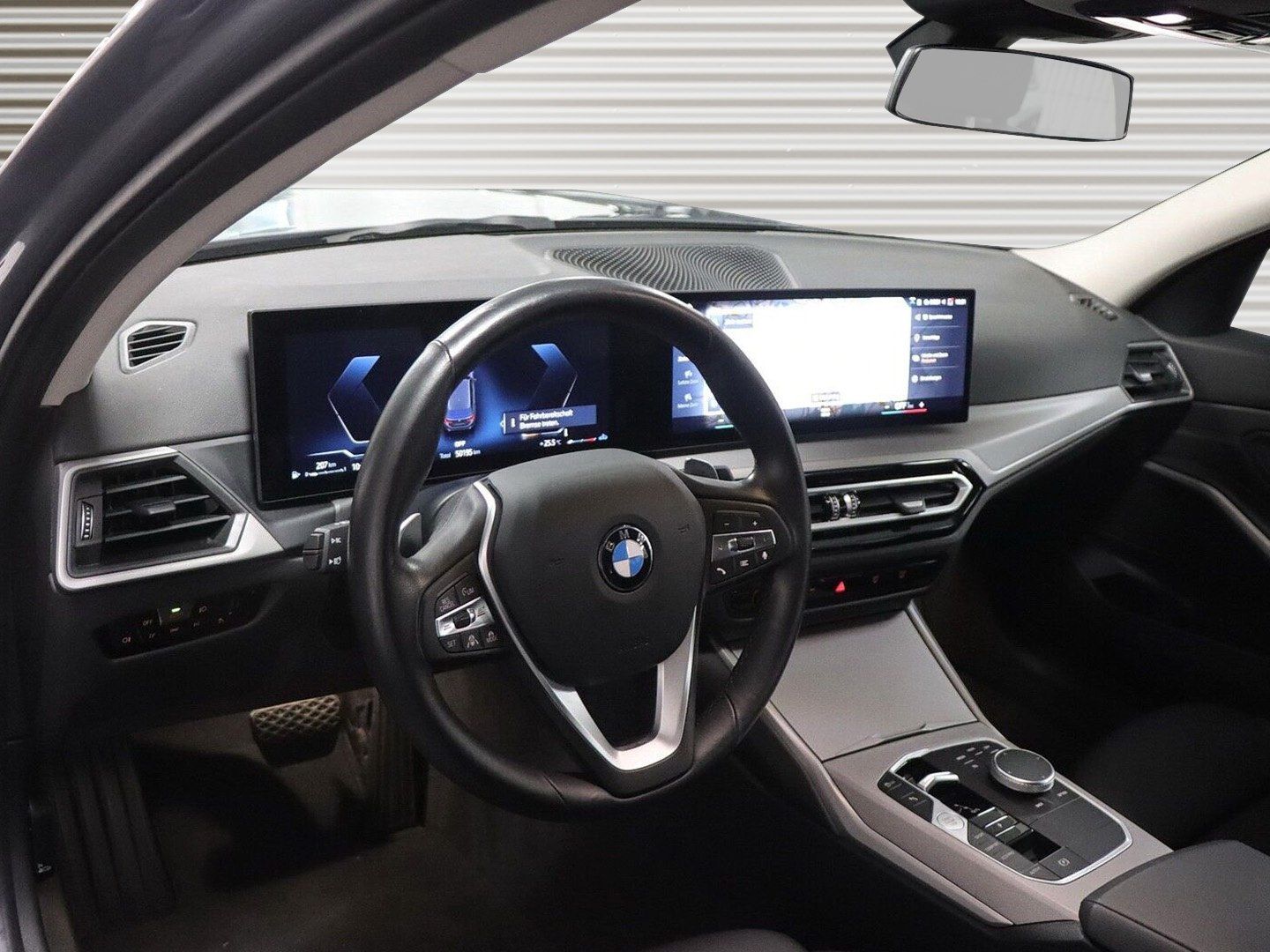 BMW 320d Touring (ab 2022) foto 14