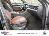 Volkswagen Touareg 3.0TDI 4M DSG R-Line LED NAVI AHK STANDH - Volkswagen Touareg: Luftfederung