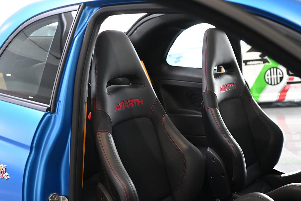 Abarth 695C