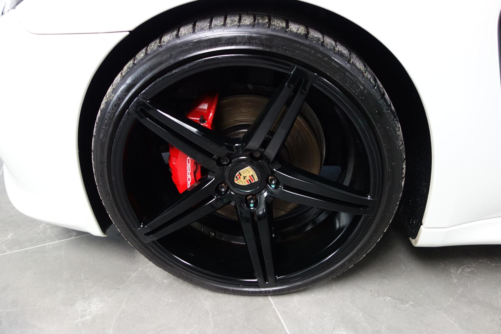 Porsche Panamera 4S 4.8 V8 400ch PDK Pack GTS Design 22" BOSE Toit ouvrant Échappement sport Caméra PASM