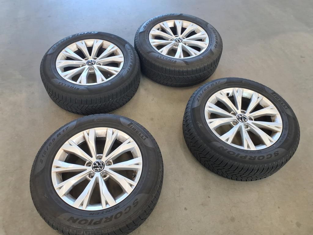 Volkswagen Tiguan Elegance 2.0 TDI AHK*Klima*Tempo*Nav*PDC