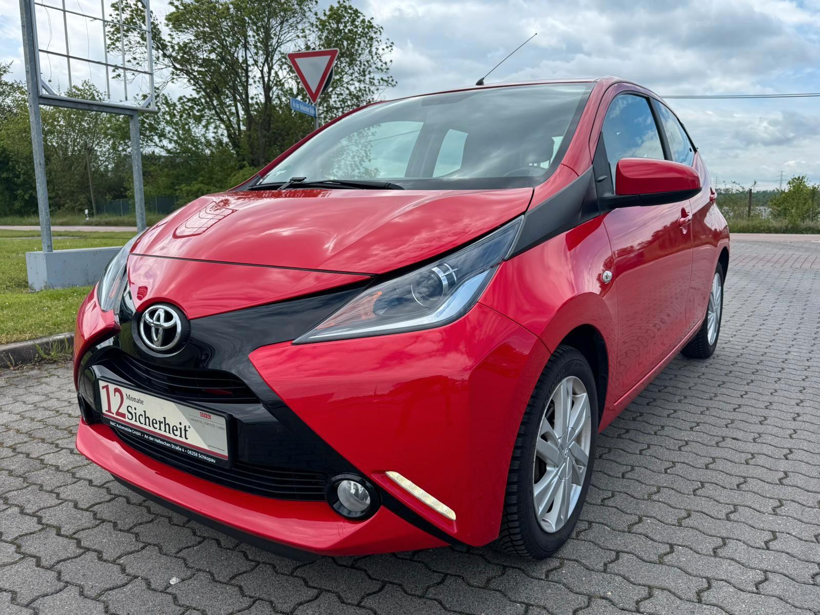 Toyota Aygo AYGO x-play touch