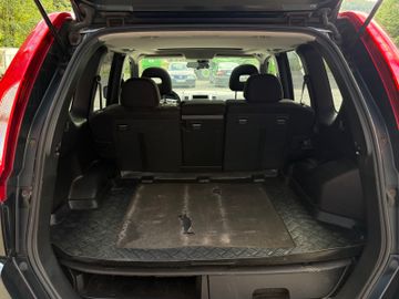 Nissan X-Trail - 11