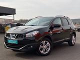 Nissan Qashqai+2  2.0TDi 4x4  Panorama 7Sitze Tüv Neu - Nissan Qashqai+2: Allradantrieb