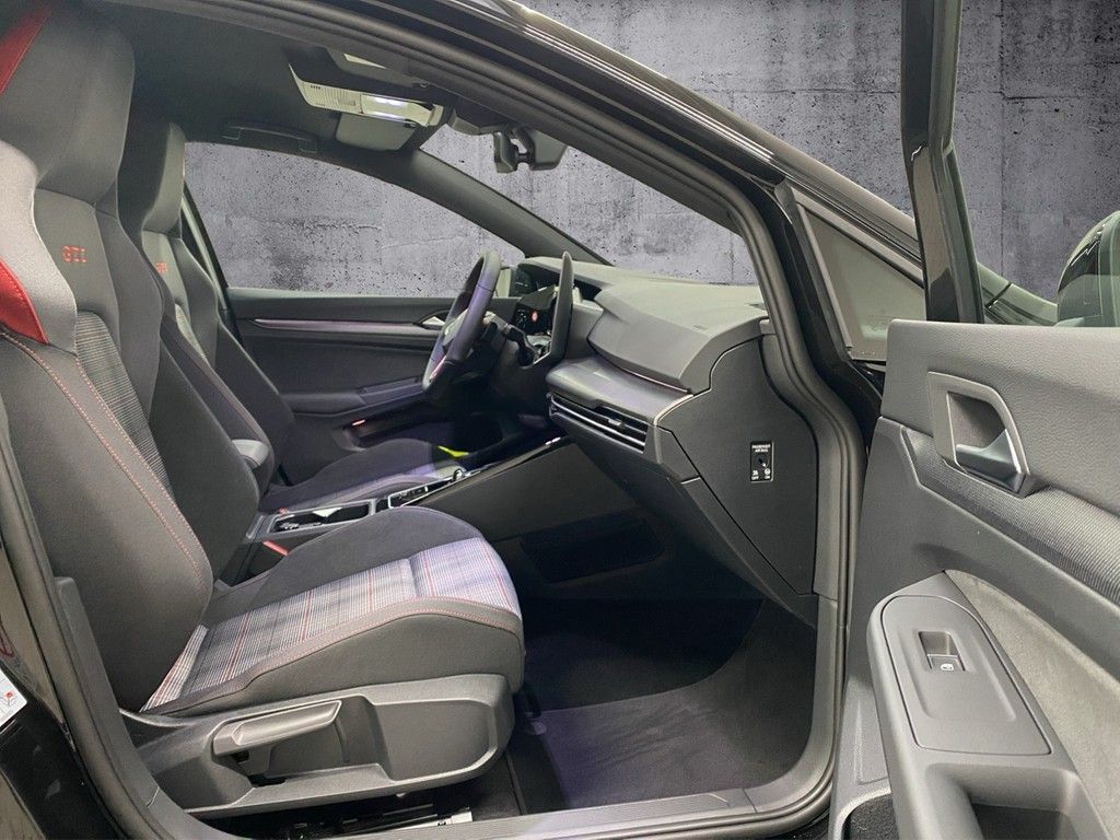 Volkswagen Golf - Bild 9