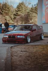 BMW e36 320i Luftfahrwerk - BMW 320 aus 1992