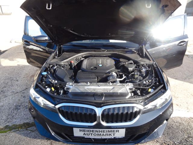 Fahrzeugabbildung BMW 318d/CurvedDisplay/1.Hd/LED/Leder/Navi/