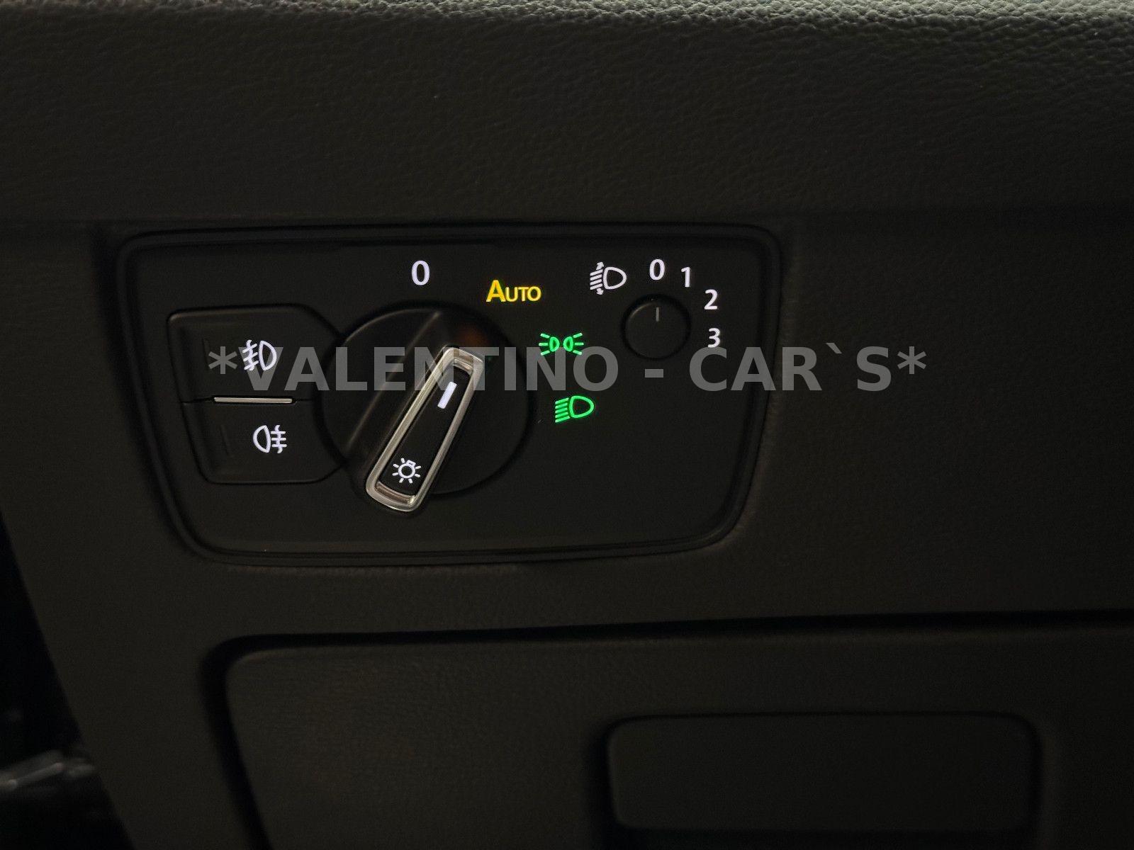 Volkswagen Passat Variant Highline Navi/Shz/ACC/Ahk/Kamera