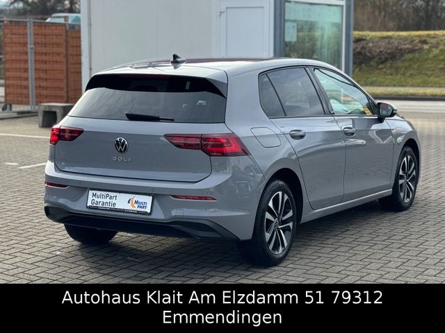 Fahrzeugabbildung Volkswagen Golf VIII Lim. United 2.0 TDI IQ.Light United