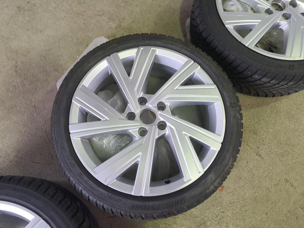 Volkswagen Golf GTI 2.0 TSI DSG Pano*Harman*PDC*Tempo*Klima