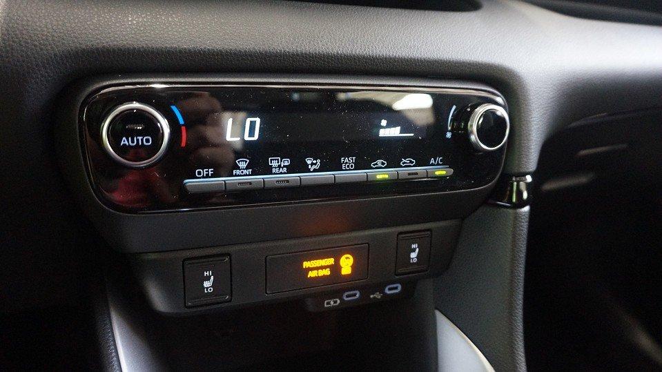 Mazda 2 Hybrid 1.5L Hybrid VVT-i 116 CVT FWD Centre-Li