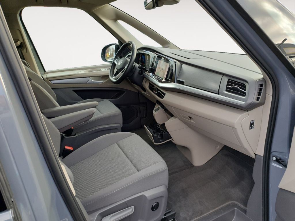Fahrzeugabbildung Volkswagen T7 Multivan Edition IQ.Light AHZV ACC LED