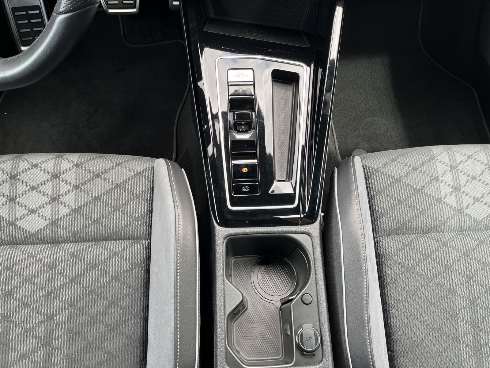 Volkswagen Golf - Bild 17