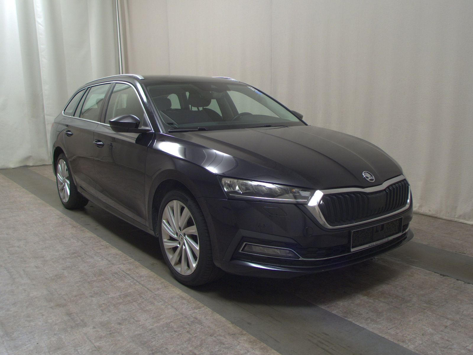 Skoda Octavia Kombi 1.4 TSI iV Navi LED vc RFK Shz imagem 3