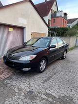 Toyota Camry 3,0 V6 Ganz gepflegt - Toyota Camry V6 mit Benzin-Antrieb