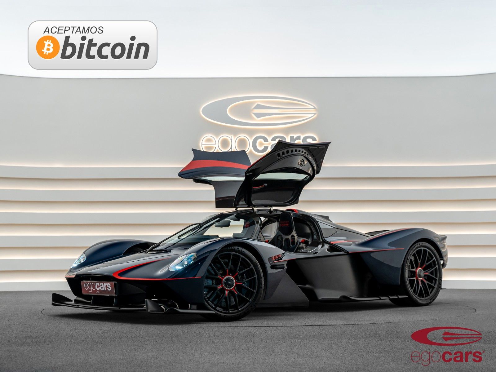 Aston Martin Valkyrie Redbull Signature