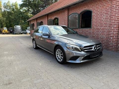 Mercedes-Benz C 220 T d Avantgarde Navi LED Kamera AHK