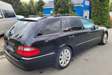Mercedes E 280 - 4