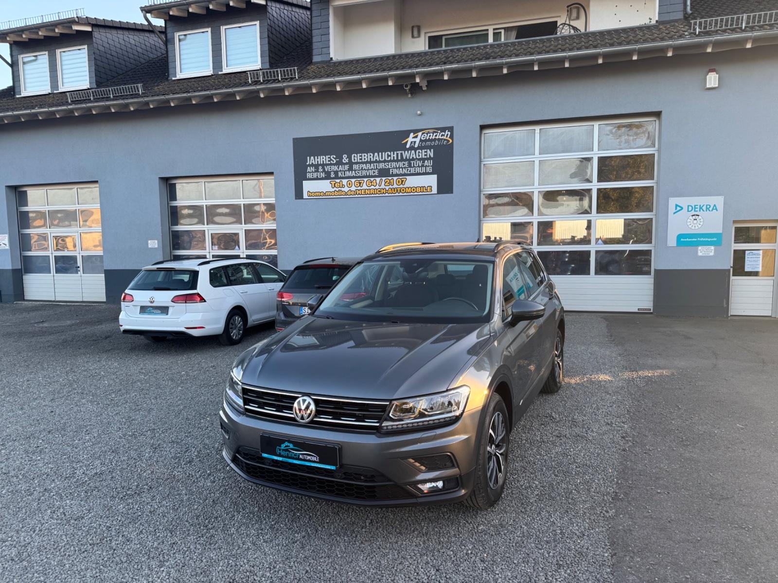Volkswagen Tiguan Comfortline 4Motion Navi Virtual AHK LED