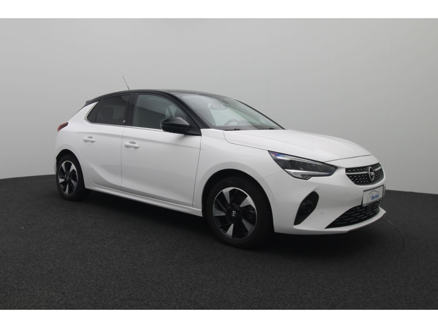 Fahrzeugabbildung Opel Corsa-e Corsa F e Elegance Kamera Sitzheizung