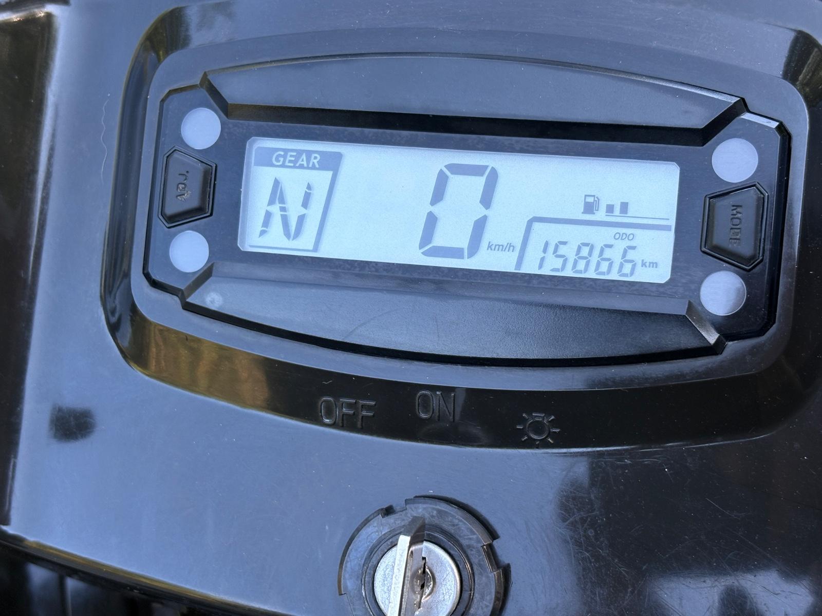 Kymco  2012 — photo 6