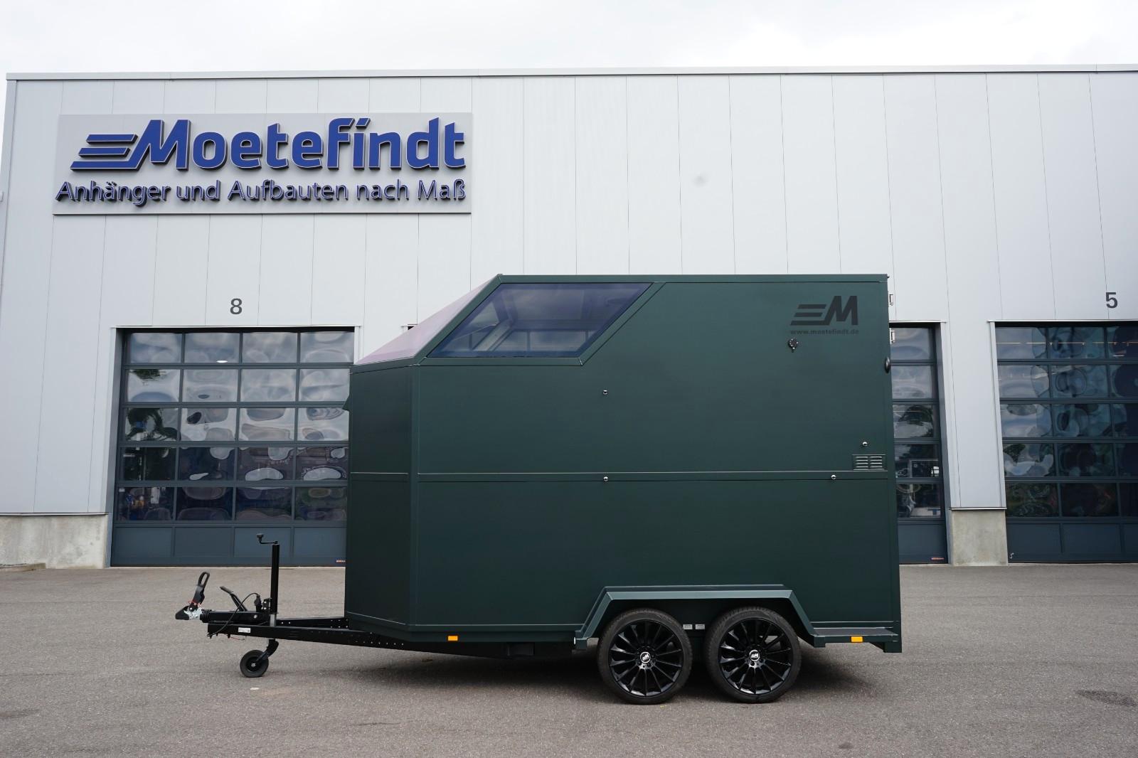 Andere Moetefindt Pferdeanhänger Exklusive Spezial