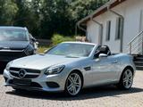 Mercedes-Benz SLC 180 1.Hand TOP SPORT PANO SHZ LEDER AIRSCA - silberne Mercedes-Benz SLC-Klasse