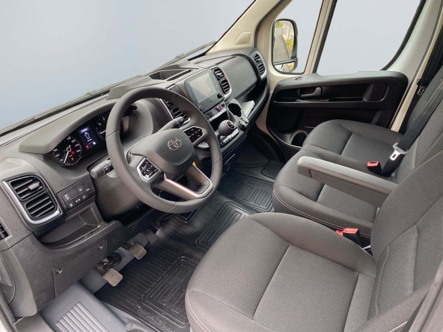 Toyota Proace Max - Bild 9