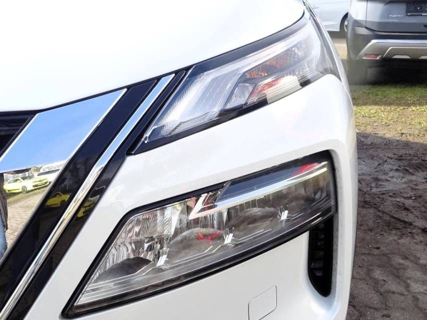 Fahrzeugabbildung Nissan X-Trail 1.5 VC-T MHEV Automatik  N-Connecta