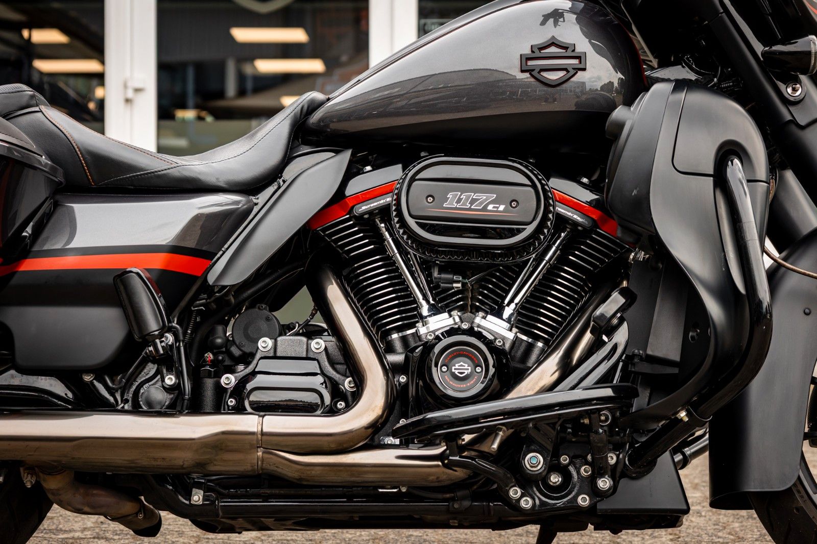 Fahrzeugabbildung Harley-Davidson CVO STREET GLIDE 117 FLHXSE - KESSTECH