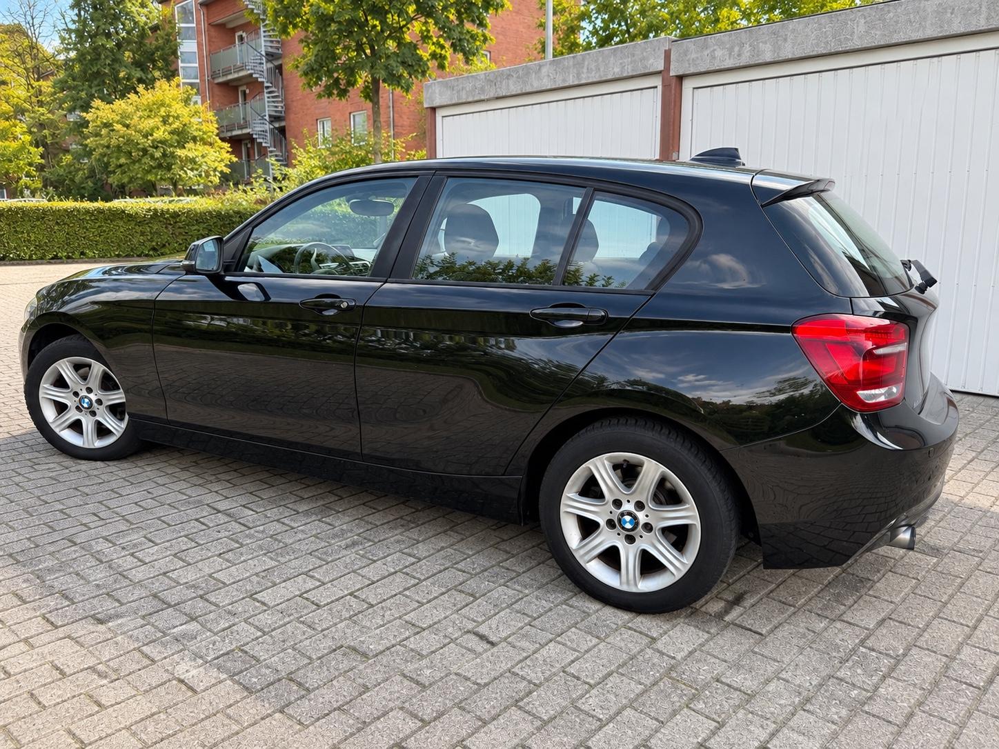 BMW 118i -