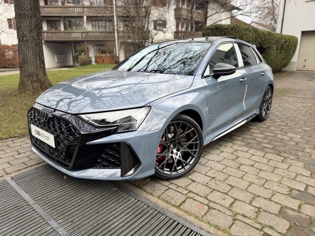 Audi RS 3 Sportback 2.5 294 kW TFSI quattro