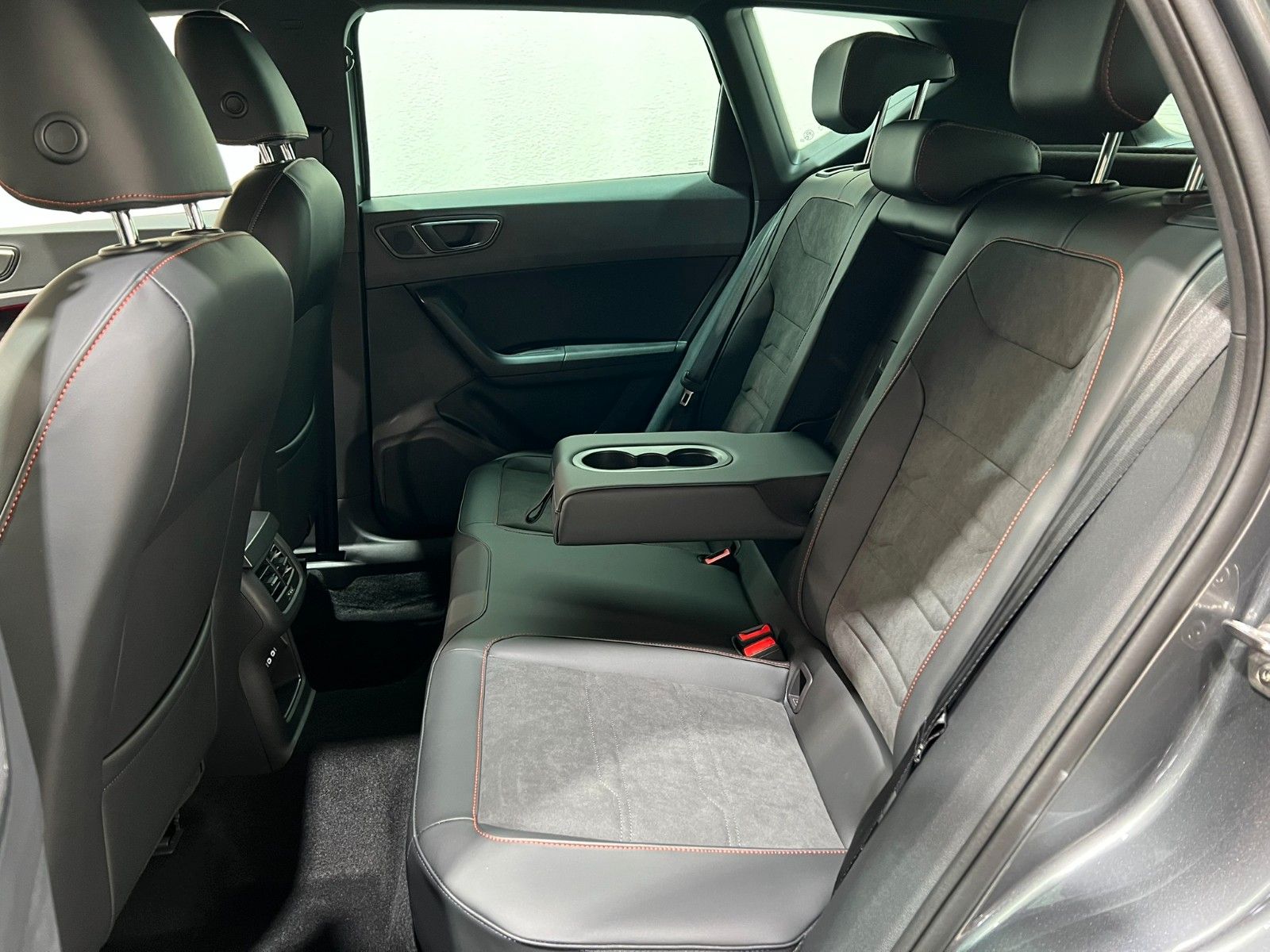 Fahrzeugabbildung SEAT Ateca 1.5 TSI FR DSG