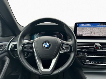 BMW 520 - 9