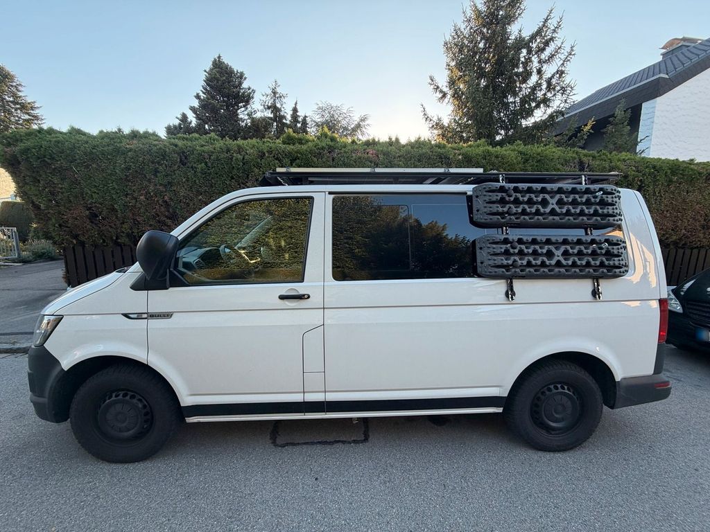 Image of Volkswagen T6 Transporter