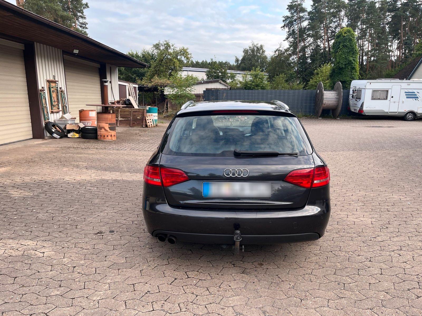 Audi A4 2008 — photo 6