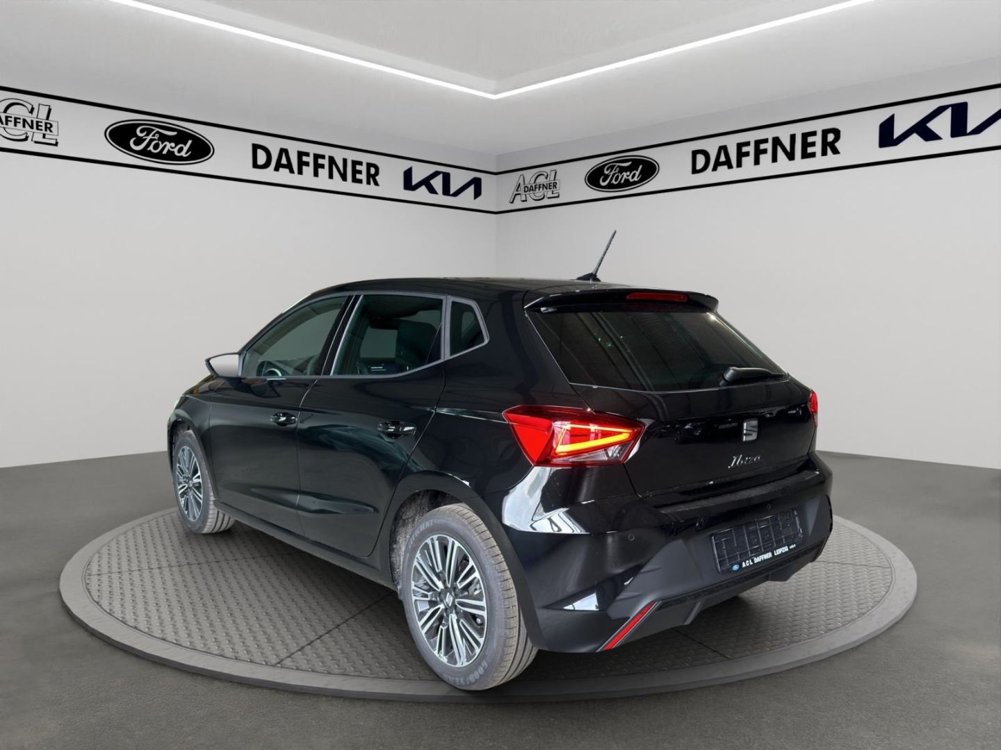 Fahrzeugabbildung SEAT Ibiza 1.0 TSI 85 kW Style Navi LED Digitales Coc