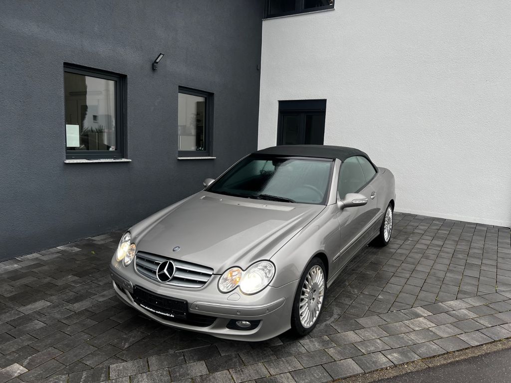 Mercedes-Benz CLK 320