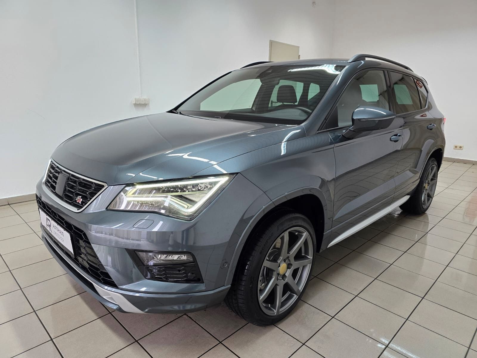 SEAT Ateca 2.0 TDI DSG FR 4Drive LED Leder Navi AHK