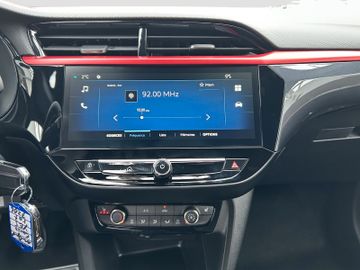 Fotografie 12 des Opel Corsa 1.2 YES Allwetter Sitzh. Carplay LED