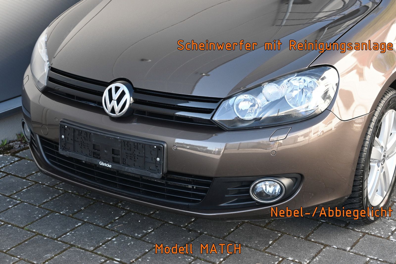 Fahrzeugabbildung Volkswagen Golf 1.6 TDI Variant MATCH °AHK°PANO°STANDHEIZ.°