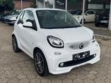 Smart fortwo cabrio Brabus Kamera JBL Leder weiß-rot - Smart: Weiß