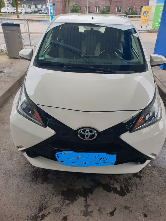 Image of Toyota Aygo (X)